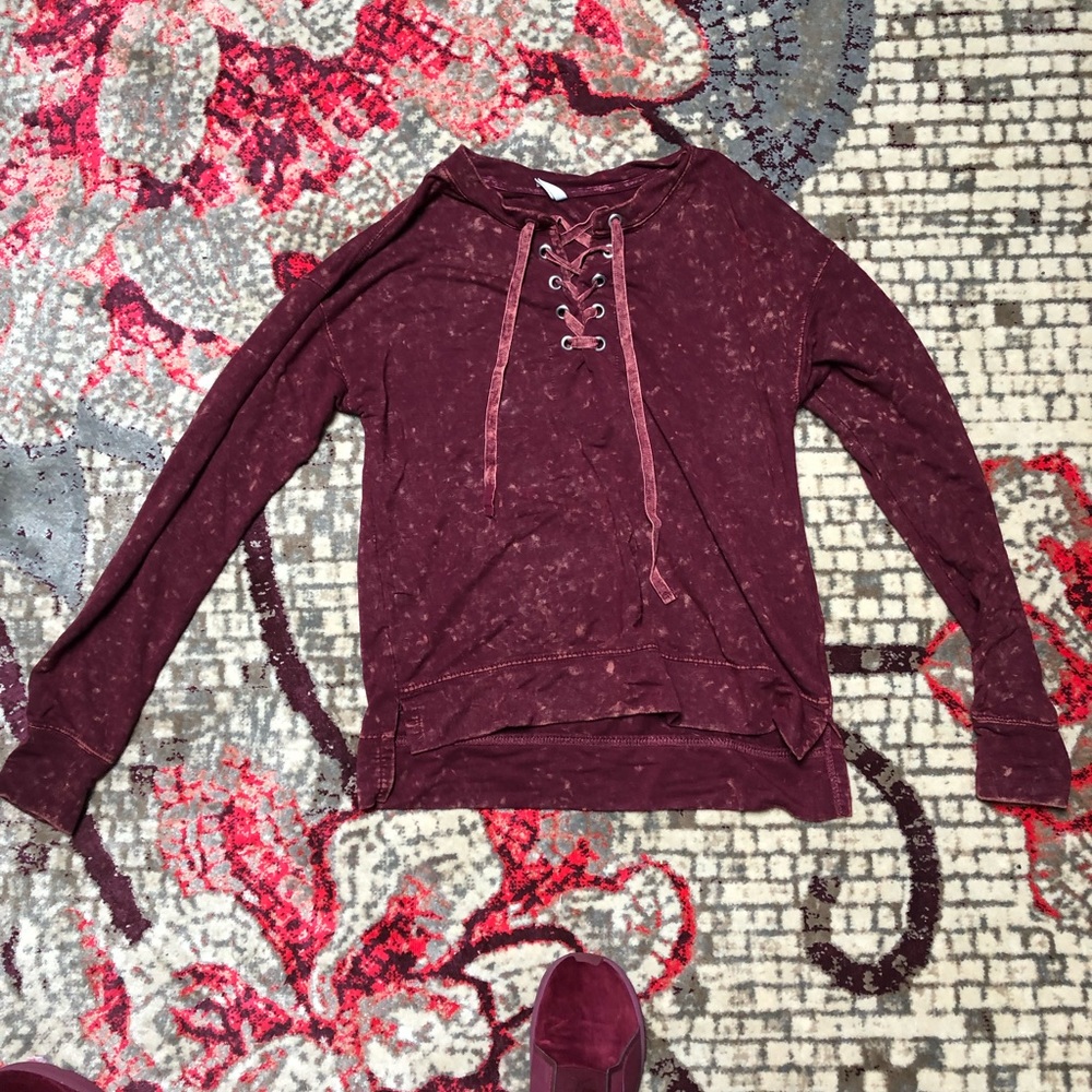 Comfortable long sleeve stylish lace up